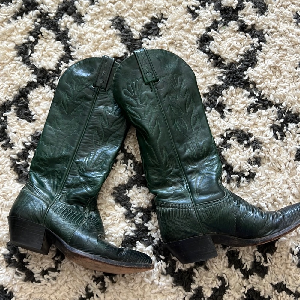 Vintage j chisholm / thieves market emerald green cowboy boots